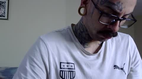 misternocturne online show from November 30, 3:16 pm