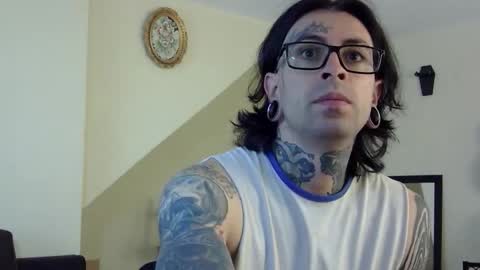 misternocturne online show from December 14, 4:12 pm