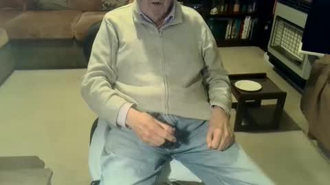 Snapshot of mistersilver66 chatting on September 16, 9:05 pm mistersilver66 online show from September 16, 9:05 pm