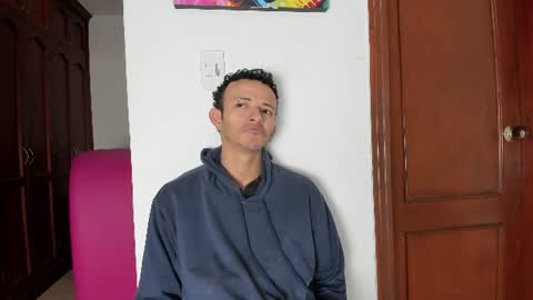 Snapshot of mistic_orgamsxxx18 chatting on June 26, 1:48 pm Sexy couple ready to play without limits here we do everything online show from June 26, 1:48 pm