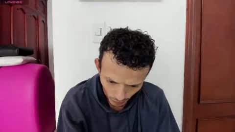 Snapshot of mistic_orgamsxxx18 chatting on July 19, 1:48 pm Sexy couple ready to play without limits here we do everything online show from July 19, 1:48 pm