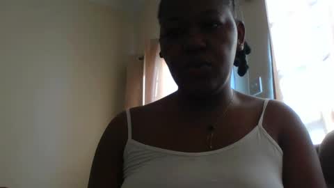 Snapshot of misticmoment chatting on June 2, 5:42 am misticmoment online show from June 2, 5:42 am