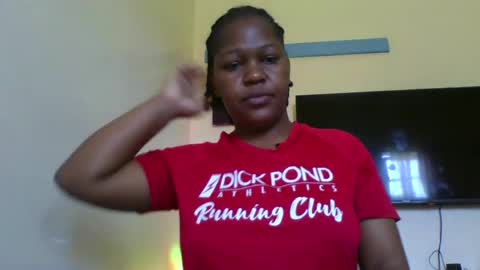 Snapshot of misticmoment chatting on June 5, 9:15 am misticmoment online show from June 5, 9:15 am
