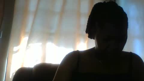 Snapshot of misticmoment chatting on June 16, 7:33 am misticmoment online show from June 16, 7:33 am