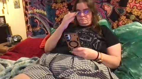 Snapshot of mistress_lk chatting on July 14, 9:42 pm MistyVale online show from July 14, 9:42 pm