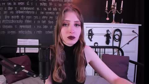 Mistress Marlene online show from December 22, 6:43 am