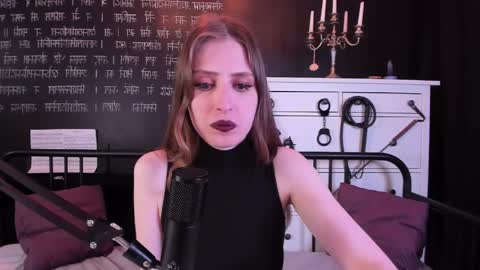 Snapshot of mistress_marlene chatting on May 24, 8:41 am Mistress Marlene online show from May 24, 8:41 am