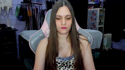 Dirty Priest and Ivi online show from February 1, 4:56 am