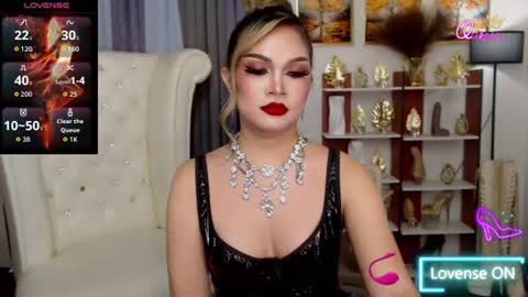 Snapshot of mistressathenna chatting on July 6, 9:17 pm mistressathenna online show from July 6, 9:17 pm