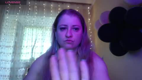 Snapshot of mistresscaro chatting on May 16, 7:49 am mistresscaro online show from May 16, 7:49 am