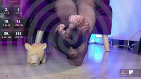 Snapshot of mistressjm_ chatting on December 23, 3:15 am Jhadee online show from December 23, 3:15 am