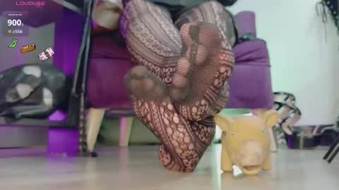 Snapshot of mistressjm_ chatting on February 23, 11:46 pm Jhadee online show from February 23, 11:46 pm