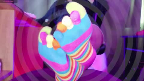 Snapshot of mistressjm_ chatting on June 19, 7:17 pm Jhadee online show from June 19, 7:17 pm