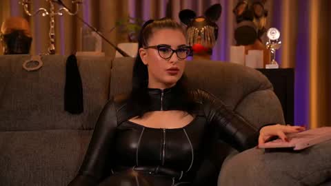 Mistress Kelly online show from October 11, 9:24 pm