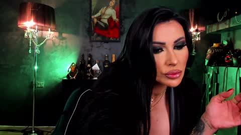 mistresskennya online show from January 1, 6:16 pm