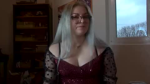 Snapshot of mistressmarlena chatting on February 2, 7:40 am Mistress Marlena online show from February 2, 7:40 am