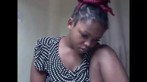 Snapshot of misty_shee chatting on April 23, 1:13 pm misty_shee online show from April 23, 1:13 pm