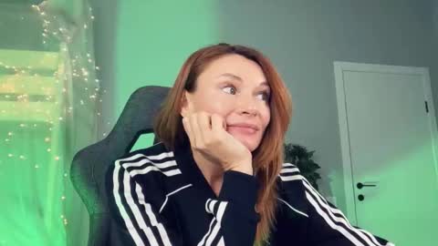 MistyBarnes NONUDE MODEL online show from February 23, 12:57 pm