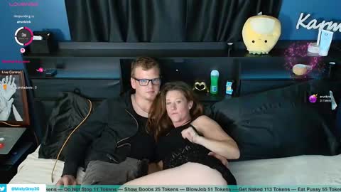 Snapshot of mistygrey_bennymyles chatting on September 29, 7:46 am mistygrey_bennymyles online show from September 29, 7:46 am