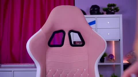 Misty online show from February 26, 5:28 am