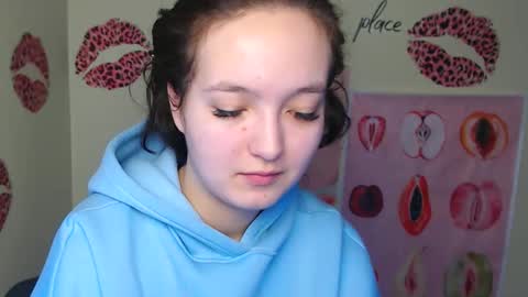 Aria online show from November 28, 7:55 am