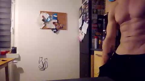 Snapshot of mitchi198989 chatting on March 14, 3:56 am mitchi198989 online show from March 14, 3:56 am