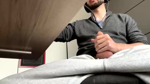 Snapshot of mitriyet chatting on April 2, 9:18 am mitriyet online show from April 2, 9:18 am