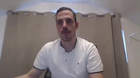 Snapshot of mitsch01 chatting on February 4, 12:44 pm Mitsch online show from February 4, 12:44 pm