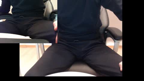 Snapshot of mitsch01 chatting on March 8, 11:58 am Mitsch online show from March 8, 11:58 am