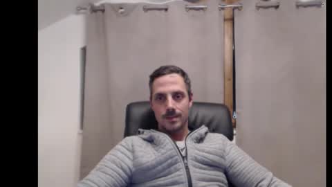 Snapshot of mitsch01 chatting on October 7, 6:16 pm Mitsch online show from October 7, 6:16 pm