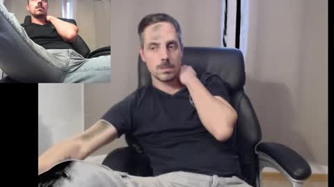 Snapshot of mitsch01 chatting on October 11, 1:31 pm Mitsch online show from October 11, 1:31 pm