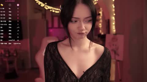 Yuka online show from March 21, 6:11 pm