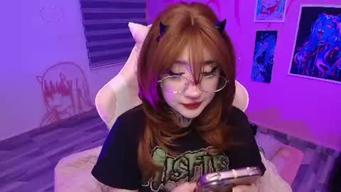 Snapshot of miwaviolet chatting on July 11, 9:27 pm Miwa Violet online show from July 11, 9:27 pm