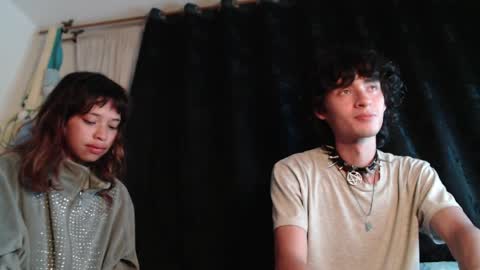 Naomi and Nekorii online show from March 27, 5:24 am