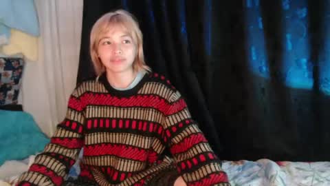 Naomi and Nekorii online show from June 1, 2:13 am
