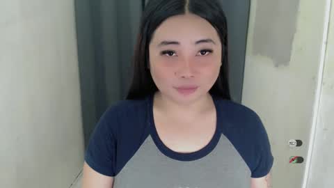 Snapshot of miya_licious chatting on December 23, 1:45 pm cassie marie online show from December 23, 1:45 pm