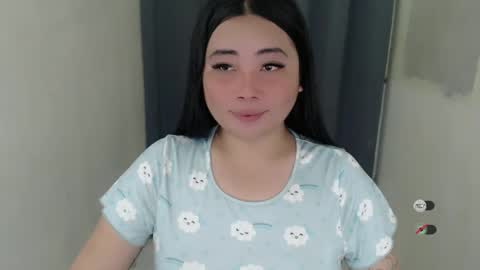 Snapshot of miya_licious chatting on February 26, 10:20 pm cassie marie online show from February 26, 10:20 pm