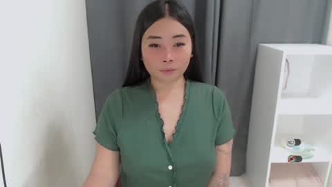 Snapshot of miya_licious chatting on July 24, 12:47 pm cassie marie online show from July 24, 12:47 pm