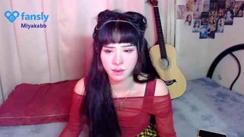 Miyakabebe online show from April 4, 8:17 pm