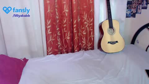 Snapshot of miyakabebe chatting on May 23, 9:52 pm Miyakabebe online show from May 23, 9:52 pm