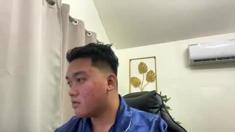 Snapshot of mj_xx7828 chatting on December 1, 1:49 pm Michole Jay online show from December 1, 1:49 pm