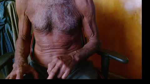 Snapshot of mjmadurengue chatting on January 2, 10:01 pm Mario jose online show from January 2, 10:01 pm