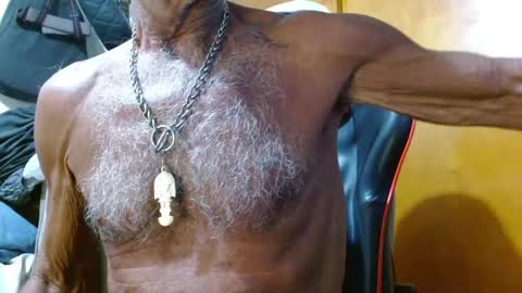 Snapshot of mjmadurengue chatting on January 16, 10:44 pm Mario jose online show from January 16, 10:44 pm