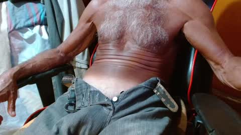 Snapshot of mjmadurengue chatting on January 31, 2:48 am Mario jose online show from January 31, 2:48 am