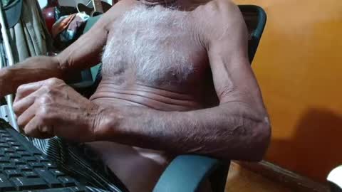 Snapshot of mjmadurengue chatting on February 12, 4:54 am Mario jose online show from February 12, 4:54 am