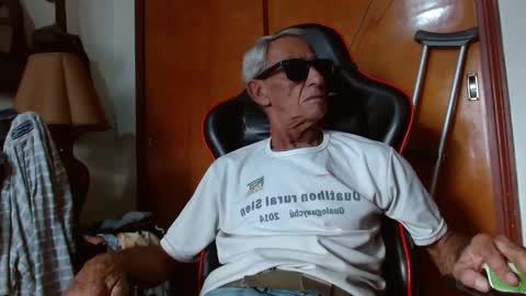 Snapshot of mjmadurengue chatting on March 10, 7:07 pm Mario jose online show from March 10, 7:07 pm