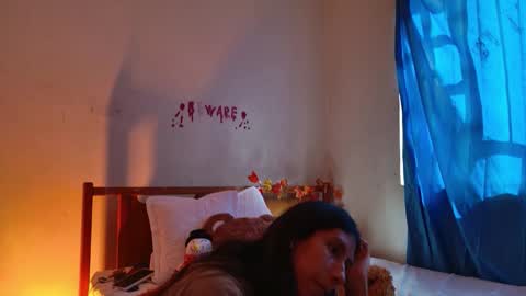 MoonLipson online show from December 3, 6:50 pm