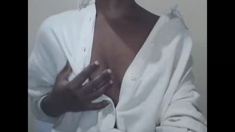 Snapshot of mlle_kali chatting on October 12, 5:34 pm Mlle Kali online show from October 12, 5:34 pm