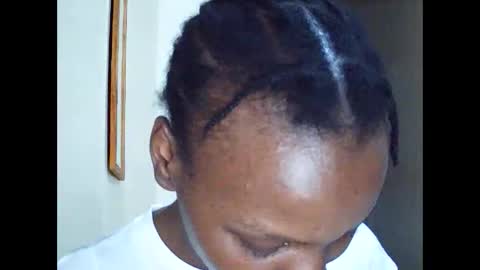 Snapshot of mlle_kali chatting on October 28, 3:58 pm Mlle Kali online show from October 28, 3:58 pm