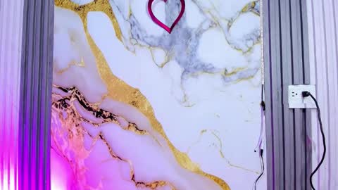 LUCRECIA   NEW ACCOUNT online show from February 13, 8:16 pm